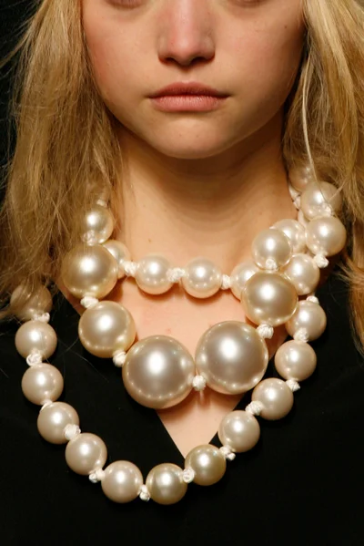 Look 60